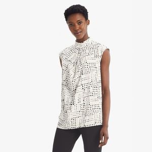 MM LaFleur Cristeta Blouse - dot print size L